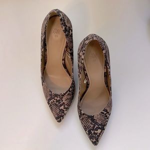 Like New Snakeskin Pumps - Size 8 - H&M